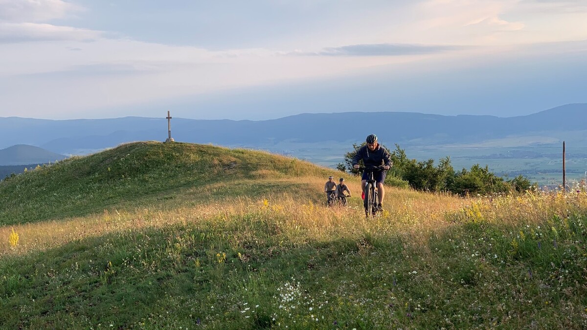 Tură e-bike în Munții Harghitei sau Munții Ciucului